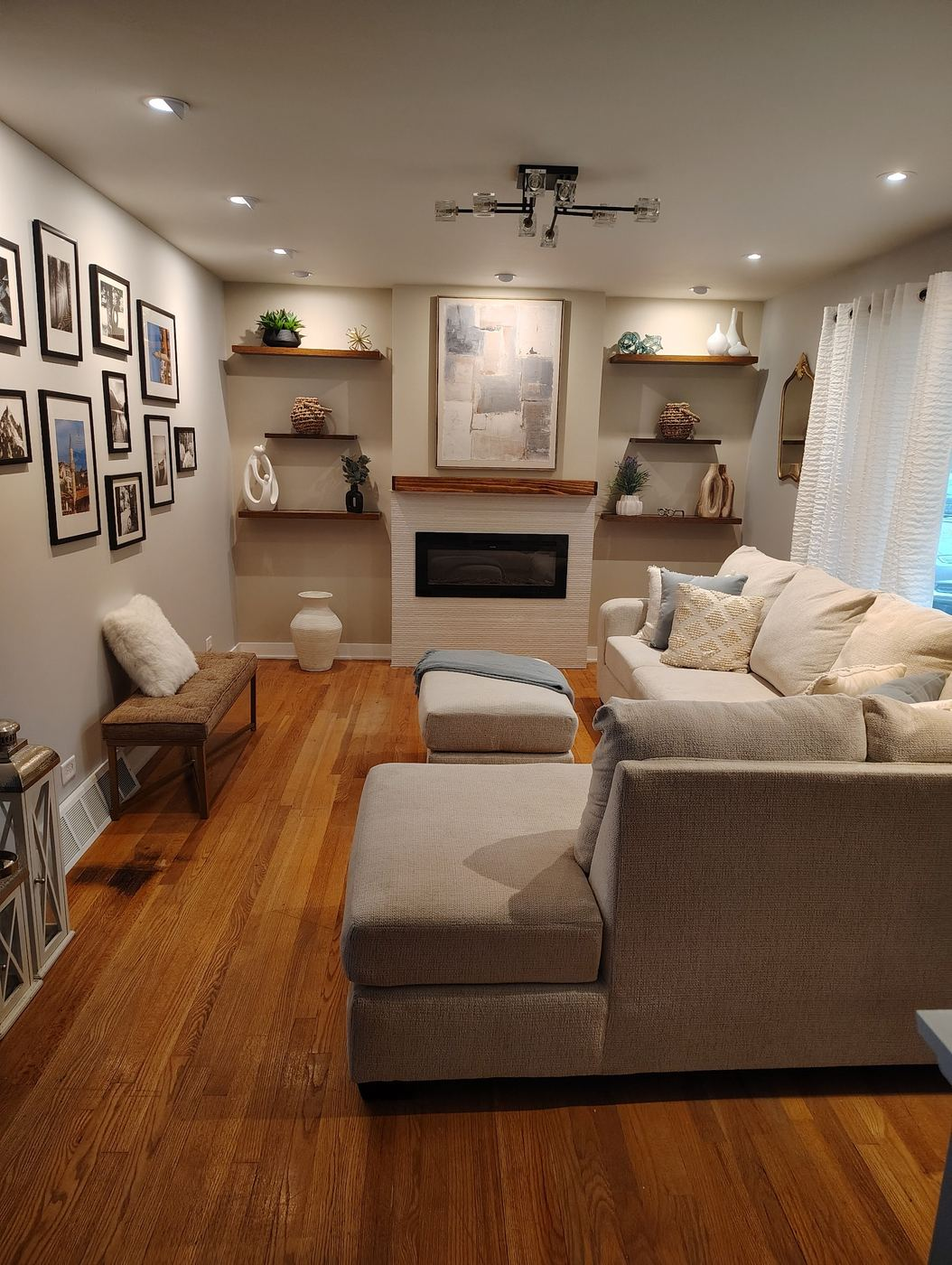 Finished living room after recurring cleaning