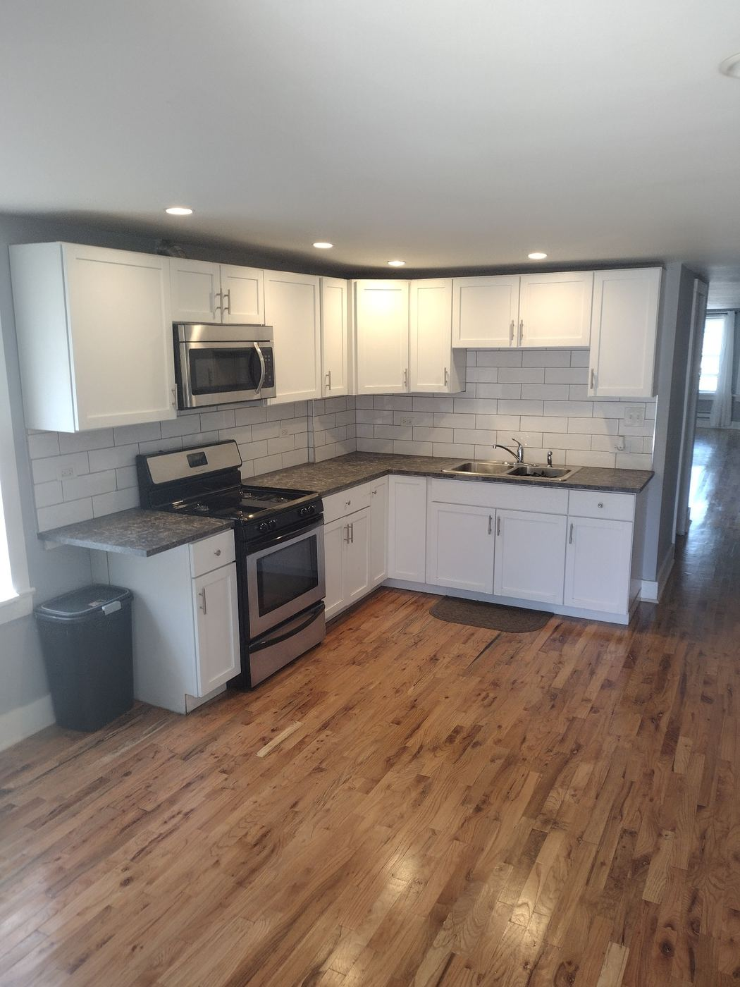 Clean kitchen ready for move-in