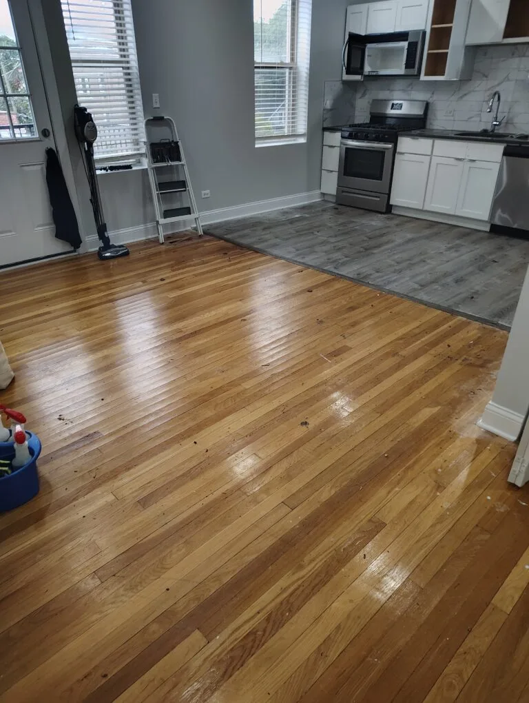 Open kitchen & floor before cleaning